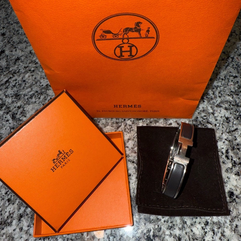 Men’s Hermes Clic HH Bracelet - Size T5 - Black Noir Mat